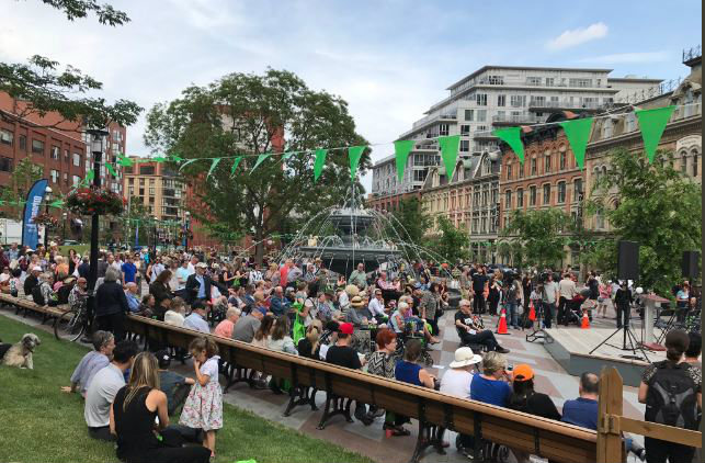 Berczy Park Re-opens with a Bang (and a Bark!)